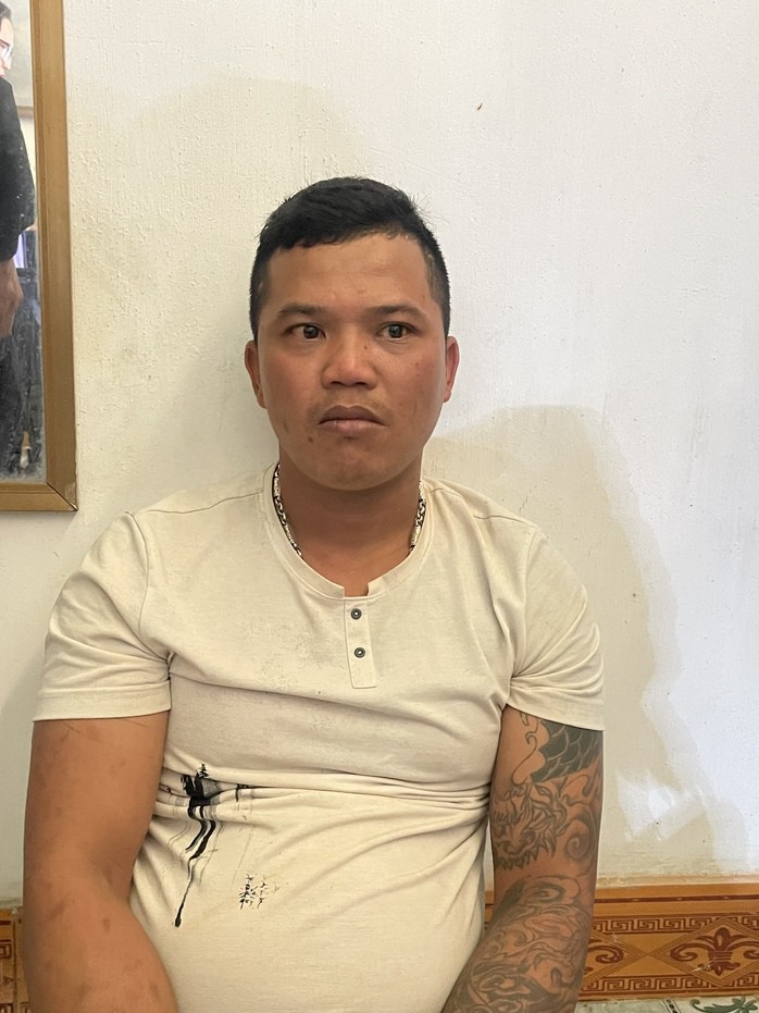 Đối tượng Trần Văn Trọng tại cơ quan công an