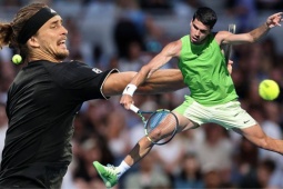 Trực tiếp tennis tứ kết Australian Open: Alcaraz phá dớp lịch sử, Zverev so tài Tien