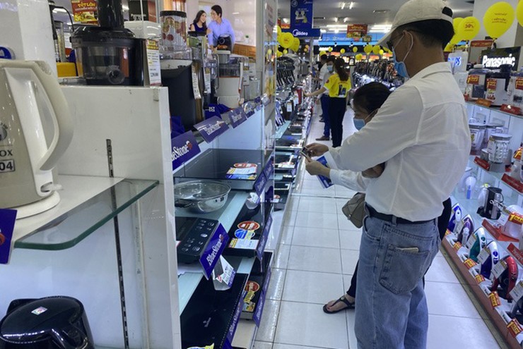 Thiết bị điện tử gia dụng cận Tết: mua vì cần hay vì thấy rẻ? - 2