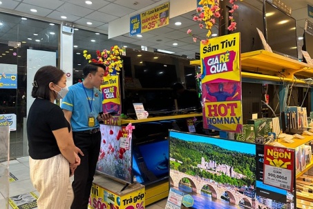 Thiết bị điện tử gia dụng cận Tết: mua vì cần hay vì thấy rẻ?