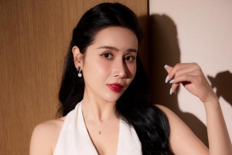 Sắc vóc Lưu Hương Giang ở tuổi ngoài 40