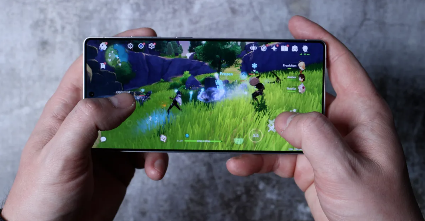 Cả 2 điện thoại đều mang lại khả năng chơi game "đỉnh".