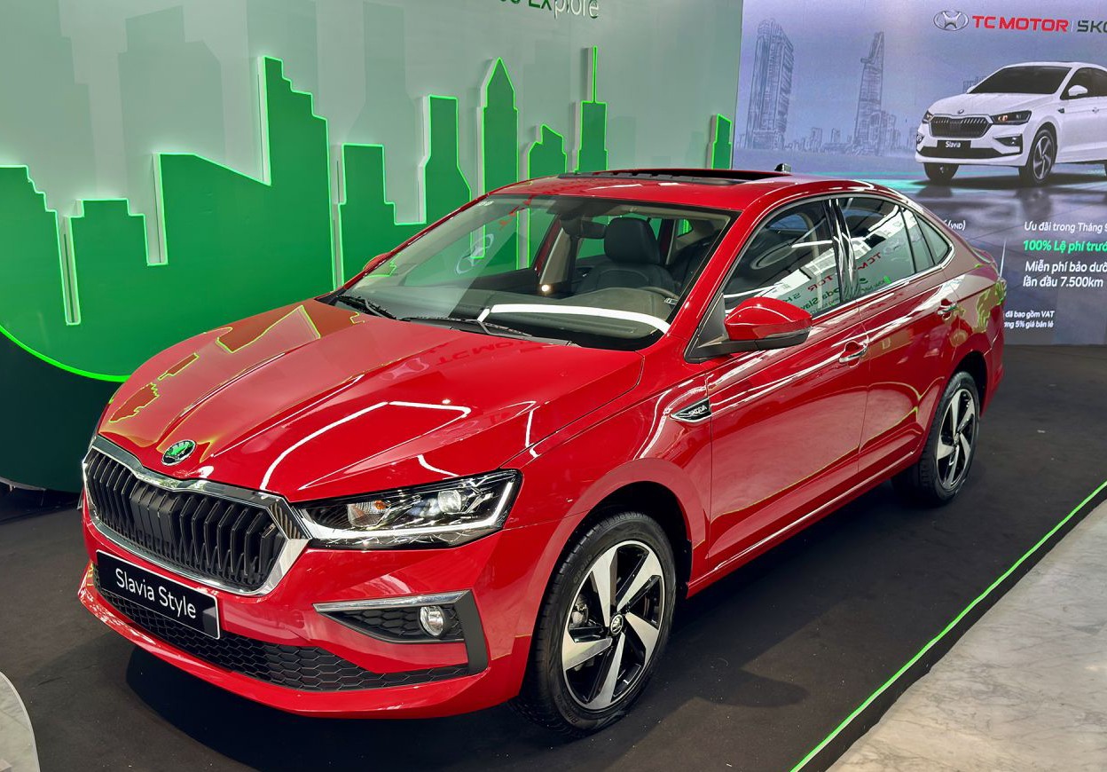 Mẫu xe châu Âu đang có giá bán tốt trong phân khúc sedan hạng B.