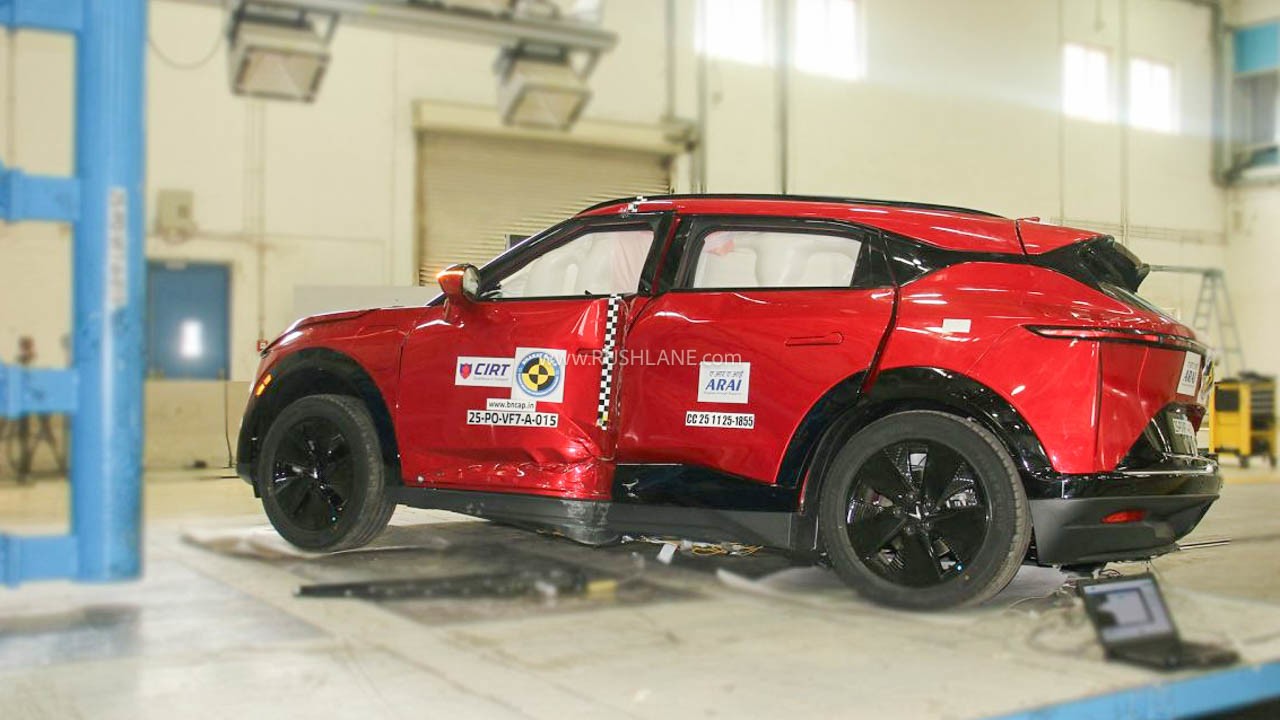 Mẫu CUV điện cỡ C VF 7 đạt điểm số cao hơn với 28,54/32 điểm bảo vệ người lớn.