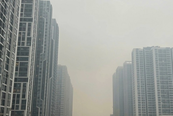 Nhiều tỉnh miền Bắc tái diễn ô nhiễm không khí, người dân nên hạn chế ra đường