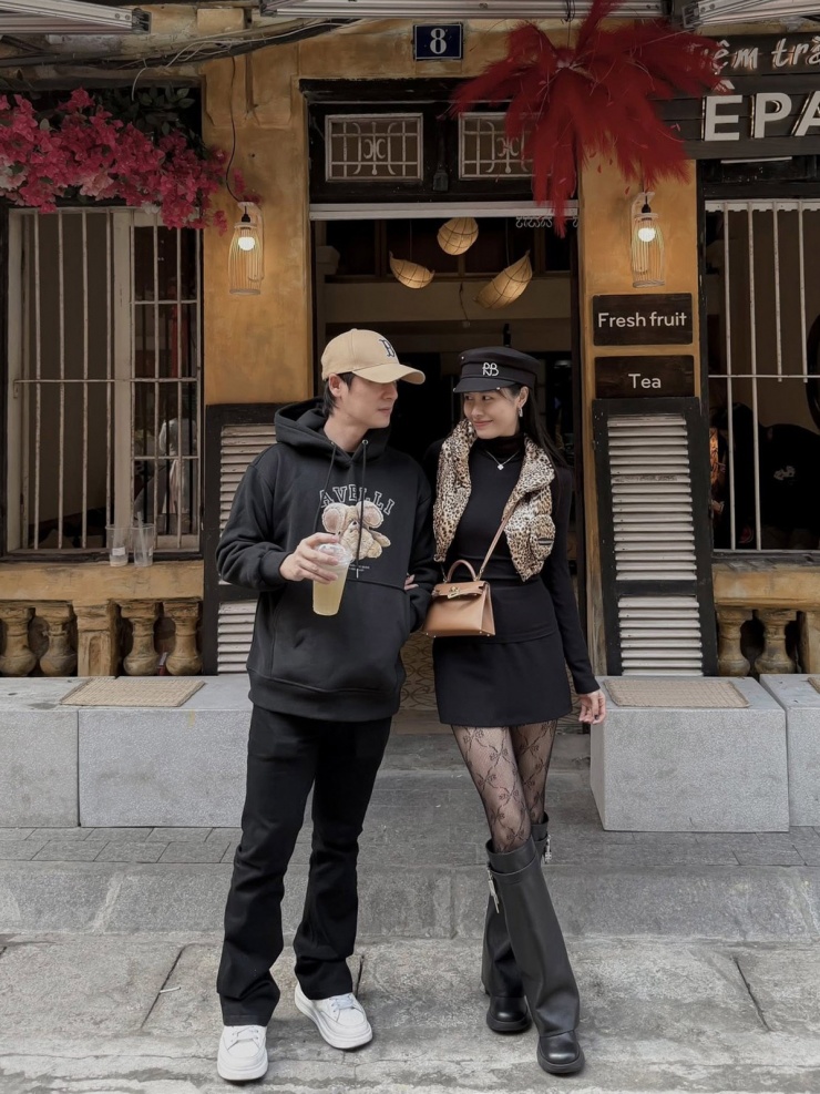 Ảnh sao 27/1: Mỹ Tâm khoe mặt mộc tuổi 45 - 6