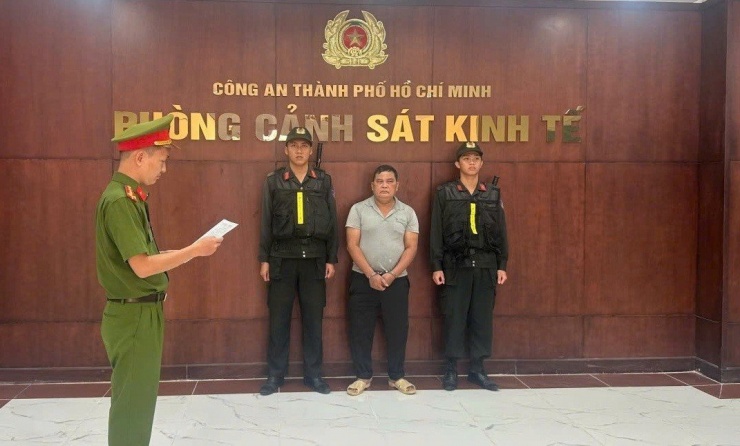 Đối tượng liên quan bị khởi tố.