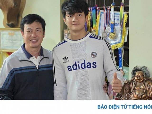 Thủ môn Cao Văn Bình, người hùng U23 Việt Nam từng là vua phá lưới bóng đá phủi