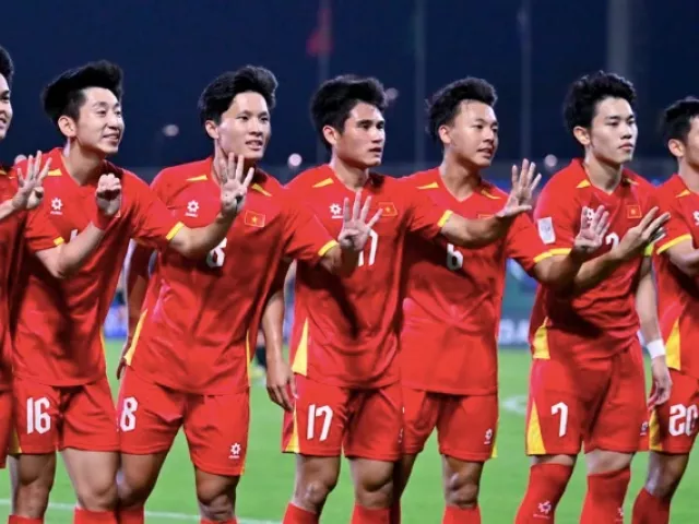 Bao nhiêu cầu thủ U23 được “chấm“ lên tuyển Việt Nam?