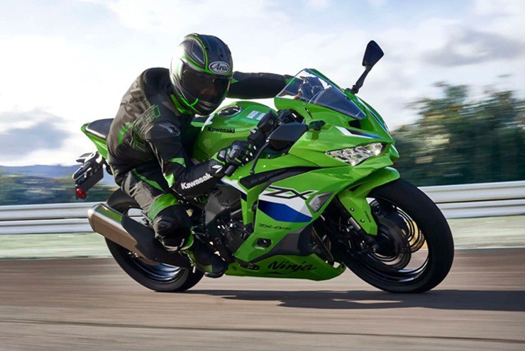 Kawasaki “tăng lực” cho phân khúc supersport hạng trung với Ninja ZX-4RR và ZX-4R SE 2026