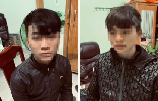 Hai nghi can đâm tử vong nam thanh niên 18 tuổi ở công viên Trưng Trắc tại cơ quan công an. Ảnh: CALĐ.