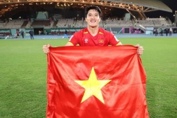 Mẹ tiền đạo Nguyễn Ngọc Mỹ U23 Việt Nam: "Có giai đoạn vì còi, lùn và chấn thương, Mỹ muốn nghỉ đá bóng"