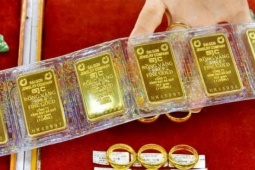 Giá vàng miếng SJC diễn biến khó lường, chuyên gia khuyến cáo thận trọng trong dài hạn