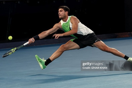 Trực tiếp tennis Alcaraz - De Minaur: "Tiểu Nadal" nắm lợi thế (Australian Open)