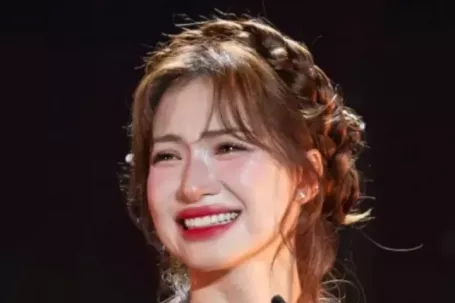 Hòa Minzy khóc nức nở, Nguyễn Hùng lập cú đúp giải thưởng