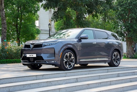 Giá xe VinFast VF 9 tháng 1/2026, ưu đãi tới 170 triệu đồng