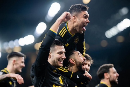 Siêu máy tính dự đoán Arsenal vô địch, MU top 4 Ngoại hạng Anh