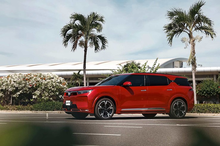 Giá xe VinFast VF 9 tháng 1/2026, ưu đãi tới 170 triệu đồng - 2