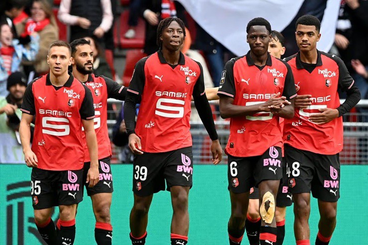 Meite (số 39)&nbsp;đã ghi 3&nbsp;bàn thắng tại Ligue 1 cho Rennes mùa này