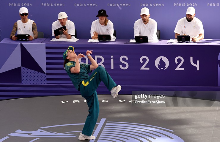Rachel “Raygun” Gunn gây bão tại Olympic Paris 2024 với màn breakdance không ghi nổi điểm nào