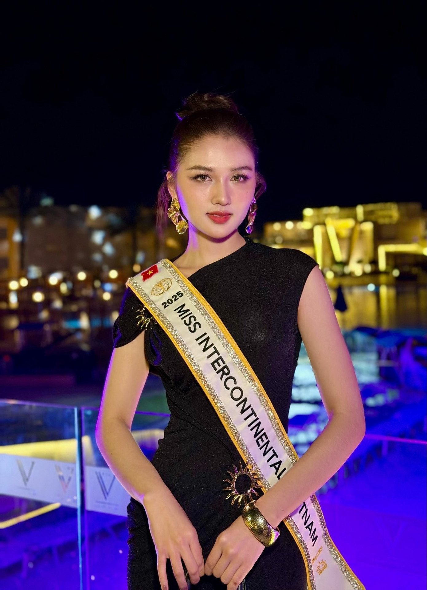 Bên cạnh danh hiệu châu lục, có 2 suất được tiến vào Top 5+2 với danh hiệu Power of Beauty (cơ hội được chia đều cho 60 thí sinh) và giải People's Choice (Hoa hậu được bình chọn nhiều nhất). Nếu không giành được các giải thưởng này, Thu Ngân chỉ có cơ hội lọt vào top 20 chung cuộc hoặc dừng chân sớm.