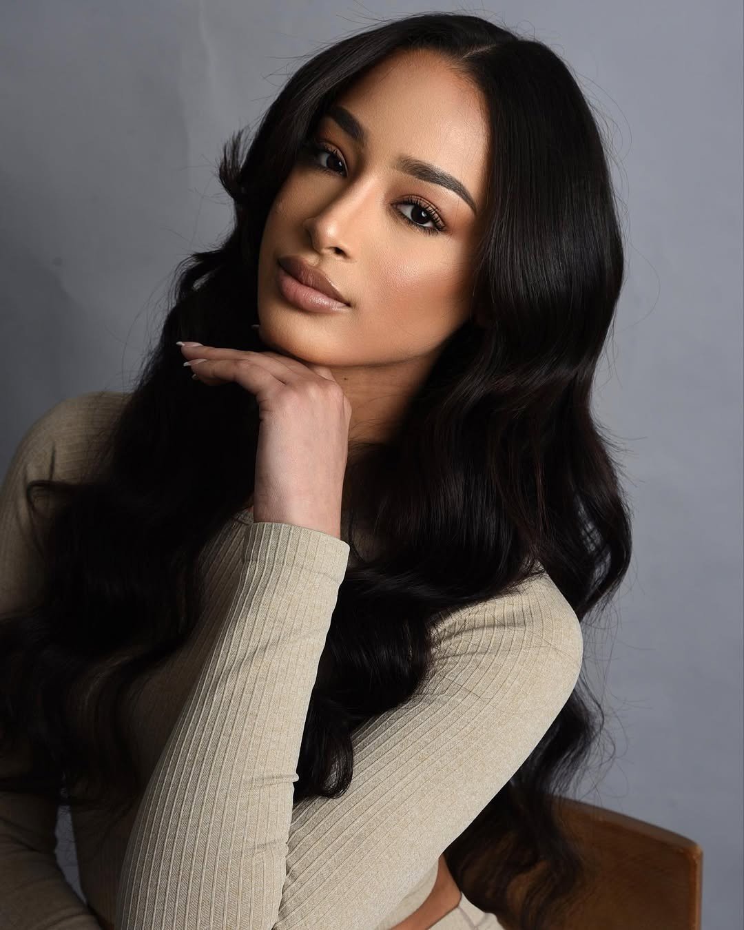 Đối thủ của Hương Giang ở Hoa hậu Hòa bình - 23