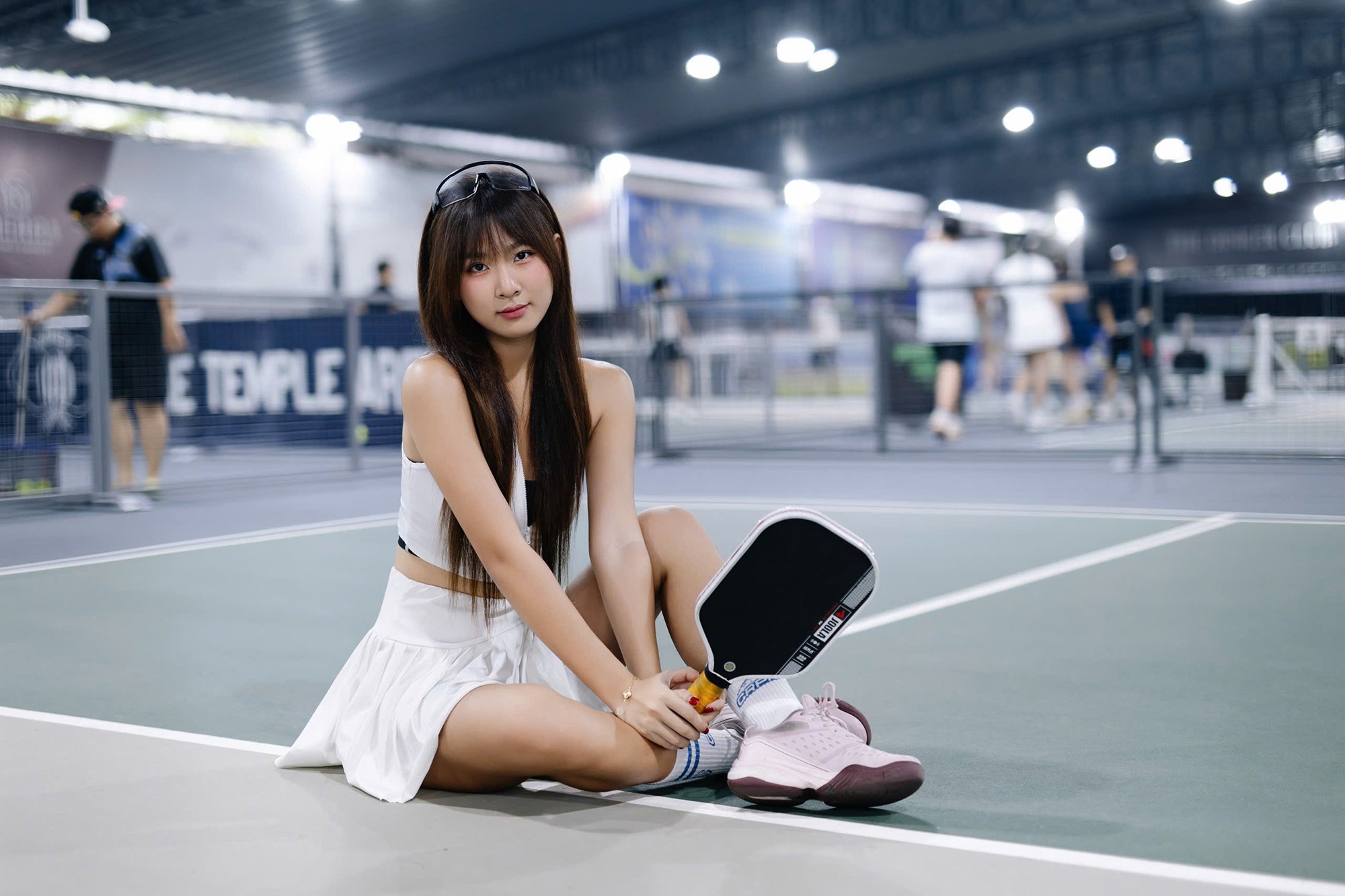 Nàng Kim chia sẻ món ăn cô “sợ” nhất trong dịp Tết là combo bánh chưng, củ kiệu kèm trứng bách thảo. Cô nàng hóm hỉnh cho rằng nếu ăn cho đã thèm món này xong có khi phải đánh pickleball “3 ngày 3 đêm” mới đốt hết cardio thừa.