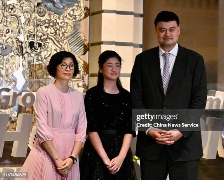 Yao Ming và vợ chỉ sinh 1 cô con gái tên là&nbsp;Yao Qinlei, hiện bước sang tuổi 16