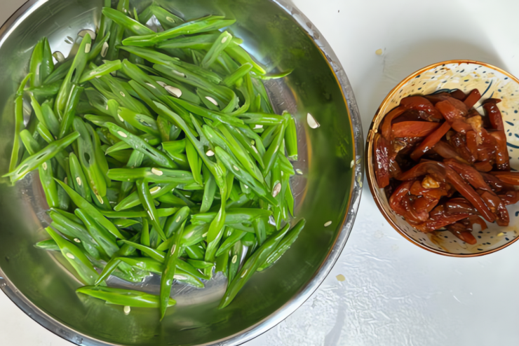 Loại rau rẻ tiền, giàu dưỡng chất, ít calo, giúp xương chắc khỏe, tăng cường miễn dịch, xào đơn giản cũng thơm ngọt - 4