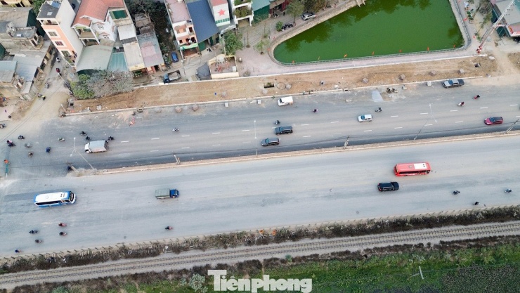 Cận cảnh Quốc lộ 1A trước khi được mở rộng lên 90m - 12