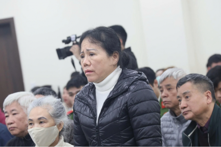 Bị cáo Trương Thị Thu Hương, cựu Giám đốc Bệnh viện Y học cổ truyền tỉnh Thái Nguyên.