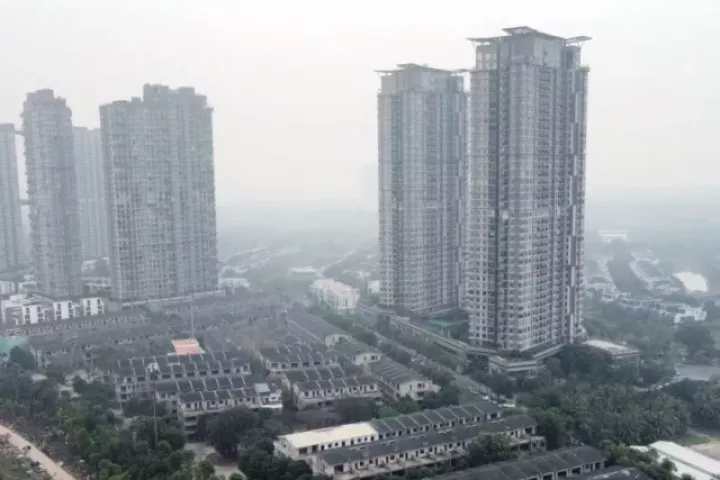 Cảnh bỏ hoang tại dự án biệt thự, liền kề từng ‘xây chui, bán sai’