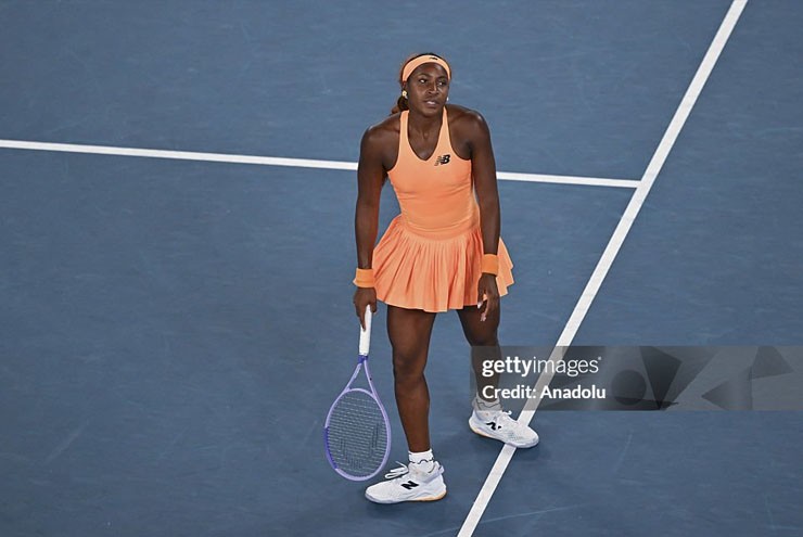 Nóng nhất thể thao chiều 28/1: Gauff bực vì video đập vợt của bản thân bị phát tán