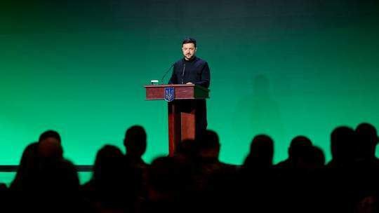 Tổng thống Ukraine Vladimir Zelensky phát biểu tại Kiev ngày 27 tháng 1 năm 2026. Ảnh Văn phòng tổng thống Ukraine