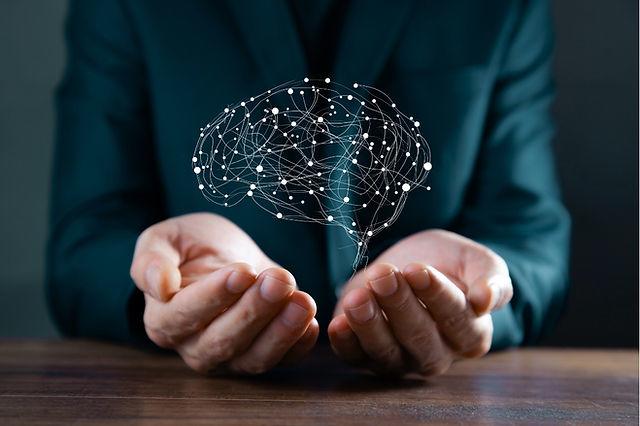 Nhiều thói quen sinh hoạt tưởng chừng vô hại lại đang ảnh hưởng đến sự phát triển não bộ của trẻ. Ảnh minh họa