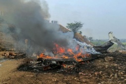 Ấn Độ: Máy bay chở phó thủ hiến bang Maharashtra rơi, tất cả người trên khoang thiệt mạng