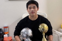 Chiếc túi nghìn USD gắn bó với Đình Bắc