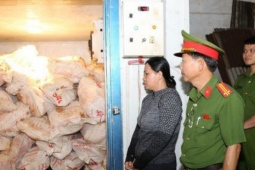 Bắt tạm giam đối tượng tiêu thụ khoảng 12 tấn thịt lợn nhiễm dịch tả châu Phi