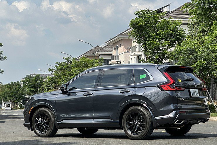Khách hàng trong nước kỳ vọng giá của Honda CR-V e:HEV sẽ dễ tiếp cận hơn.