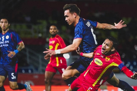 Video bóng đá Selangor - Công an Hà Nội: Sụp đổ trong 9 phút (Cúp C1 Đông Nam Á)