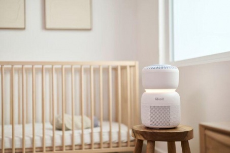 Máy lọc không khí đầu tiên dành cho trẻ sơ sinh, tích hợp tiếng ồn trắng