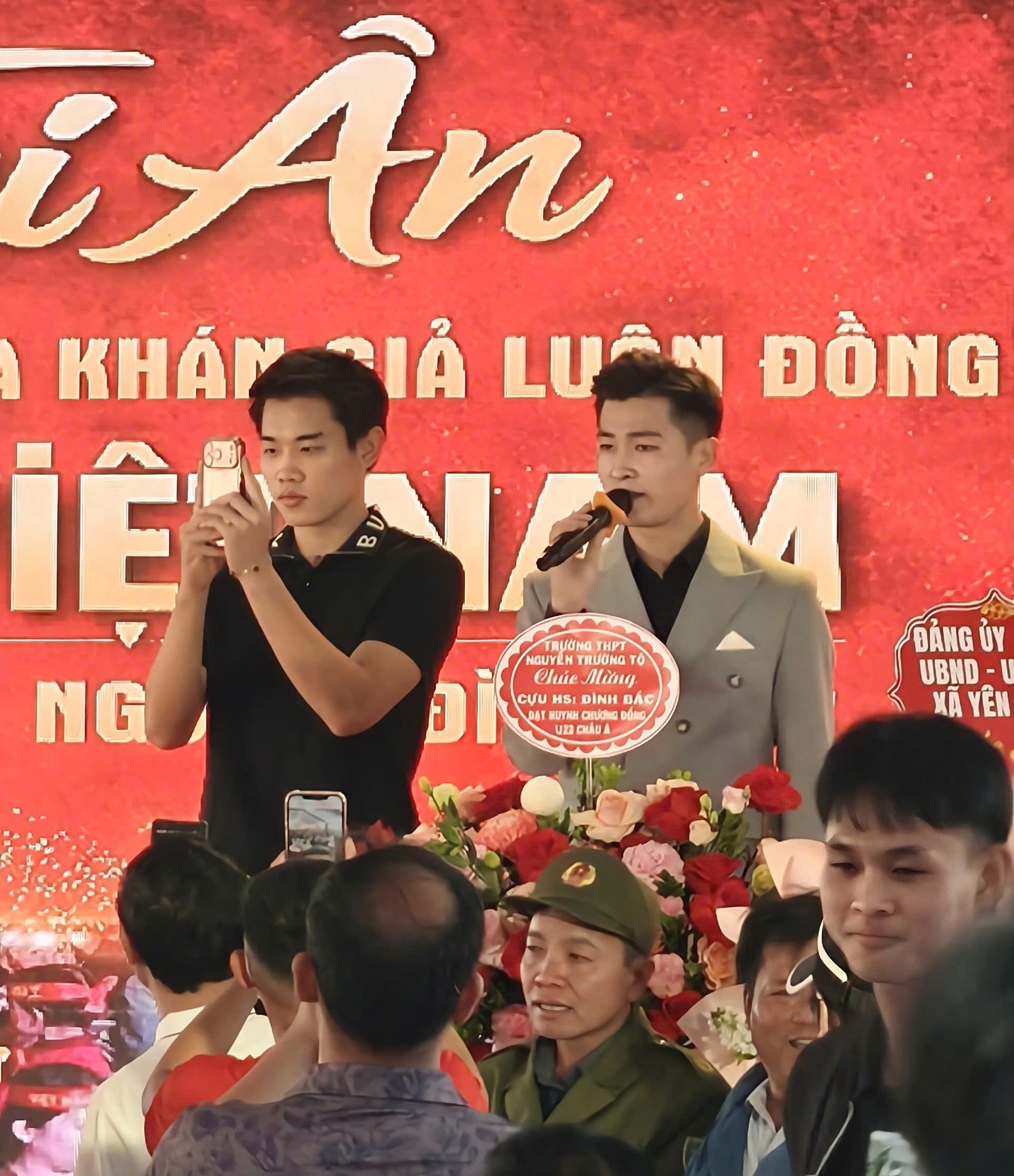 Hơn 2.000 người tới nhà Đình Bắc ăn cỗ, thực đơn 180 mâm có những gì? - 10