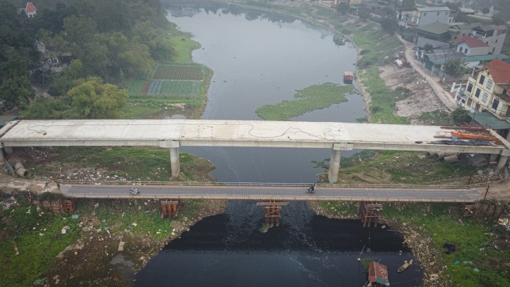 Dù đã xin lùi tiến độ, song đến thời điểm hiện tại, công tác kiểm đếm, đền bù, thu hồi đất vẫn triển khai chậm, khiến dự án đứng trước nguy cơ vỡ tiến độ lần hai.