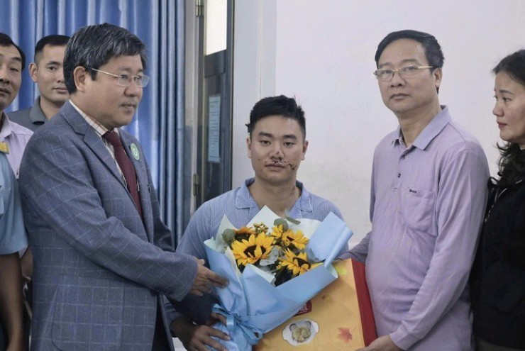 Phi công nhảy dù trong vụ máy bay quân sự rơi ở Đắk Lắk được xuất viện