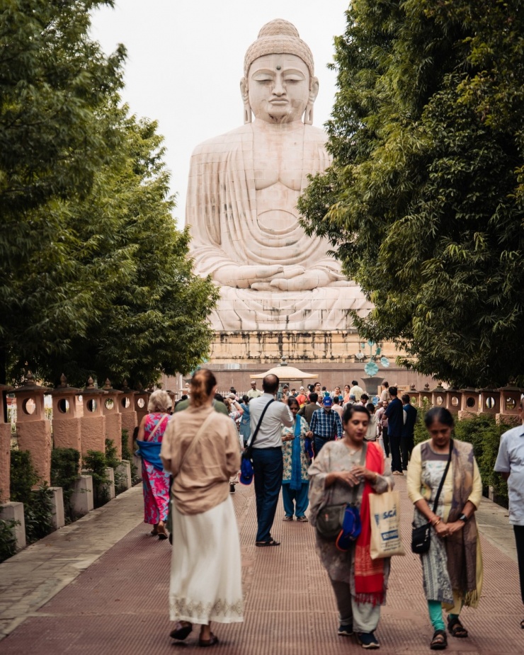 Thủy Tiên hành hương đến nơi Đức Phật thành đạo - 2