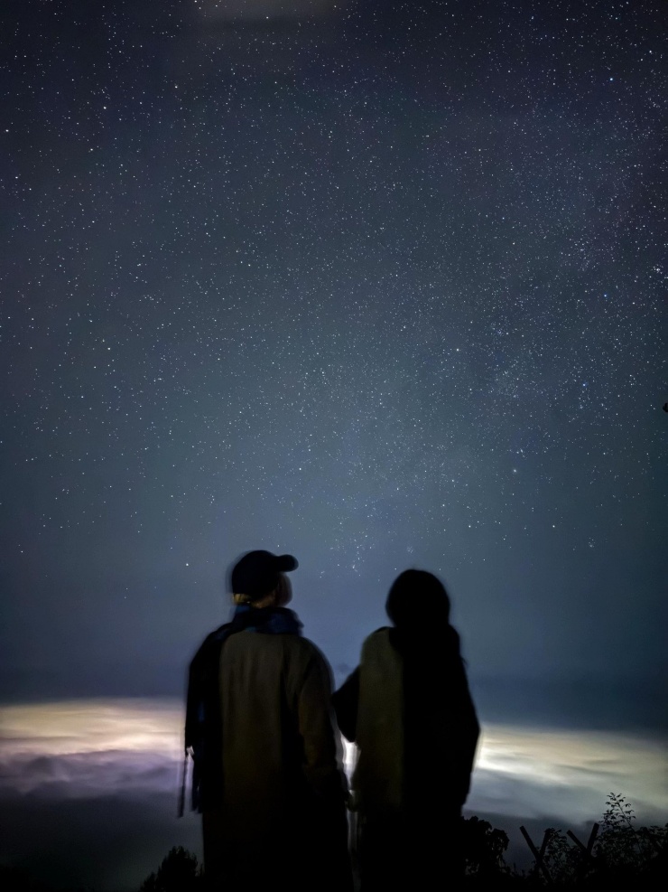 Không chỉ có hoa đào - săn mây, Tà Xùa "đốn tim" giới trẻ với milky way - 3