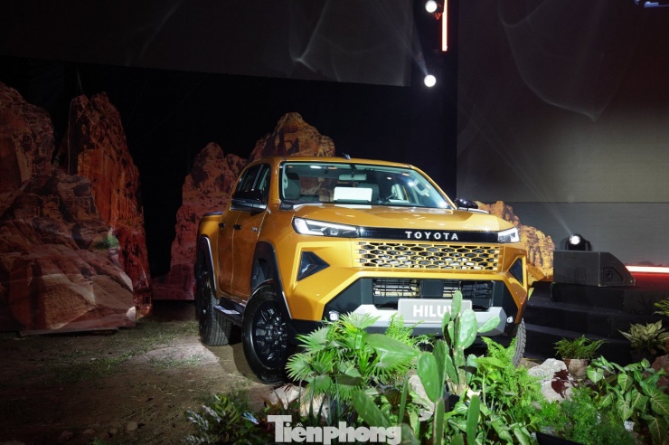 Toyota Hilux mới tại lễ giới thiệu