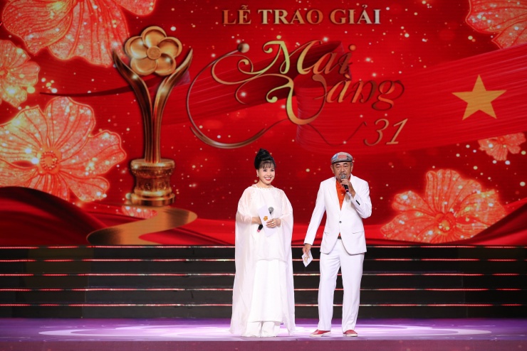 Liên Bỉnh Phát, Băng Di cảm ơn “người đặc biệt” khi đoạt giải Mai Vàng 31-2025 - 1