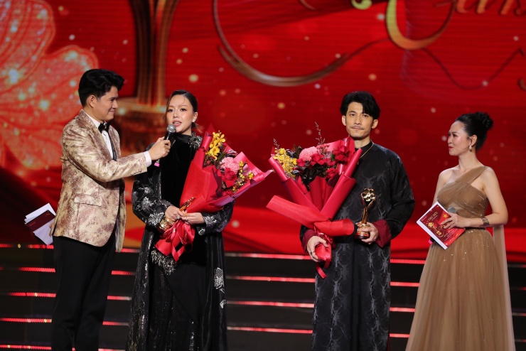 Liên Bỉnh Phát, Băng Di cảm ơn “người đặc biệt” khi đoạt giải Mai Vàng 31-2025 - 3