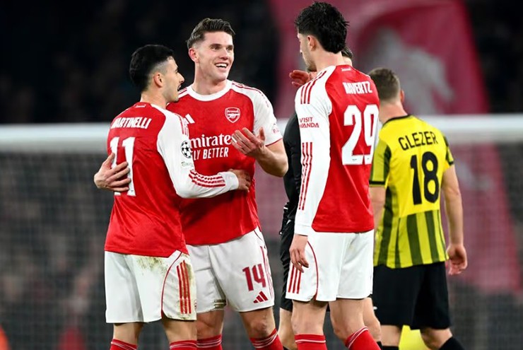 Arsenal thắng 8/8 trận Cúp C1: Havertz dạy Gyokeres dứt điểm, Arteta "đau đầu" dễ chịu